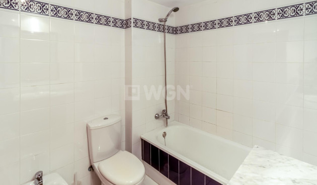 Wiederverkauf - Wohnung - Torrevieja - Playa de los Locos