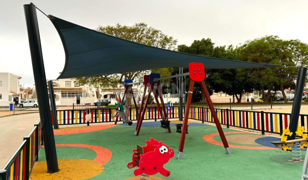 Wiederverkauf - Wohnung - Torrevieja - Playa de los Locos