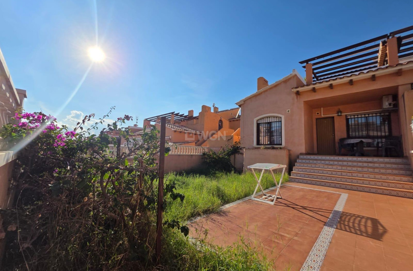 Wiederverkauf - Bungalow - Torrevieja - Zona Los Frutales
