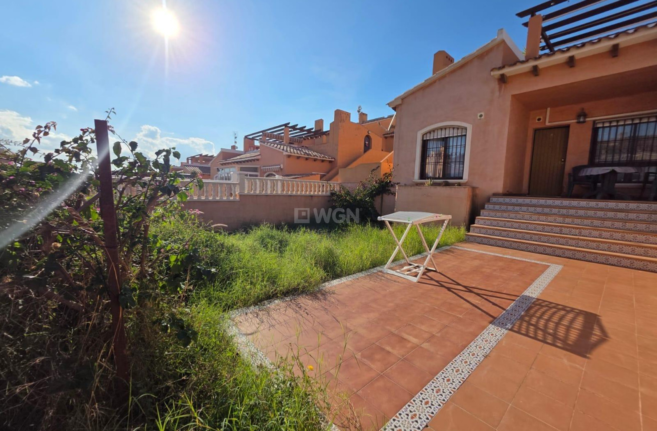 Wiederverkauf - Bungalow - Torrevieja - Zona Los Frutales