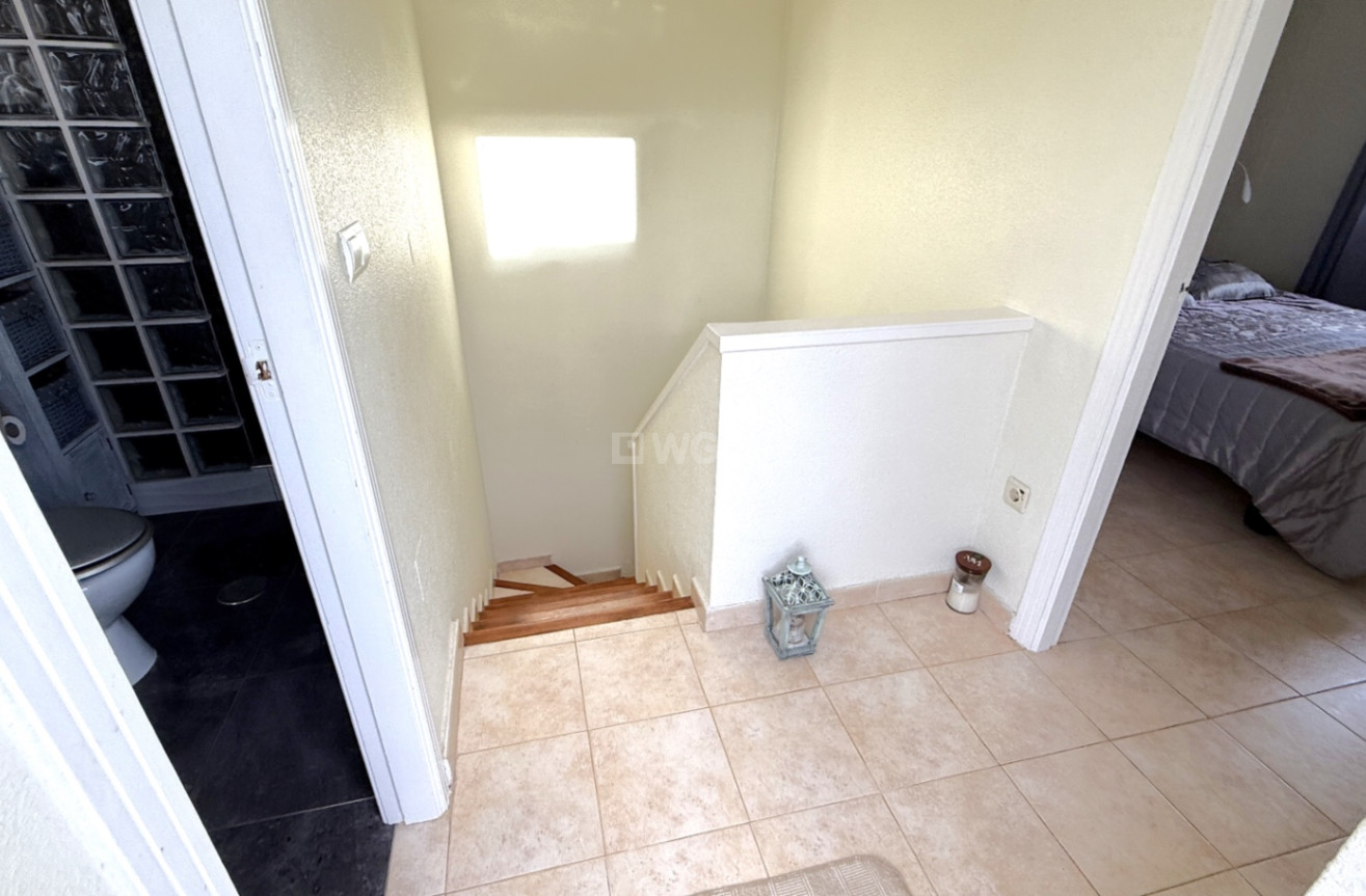 Reventa - Apartamento / piso - Orihuela - Inland