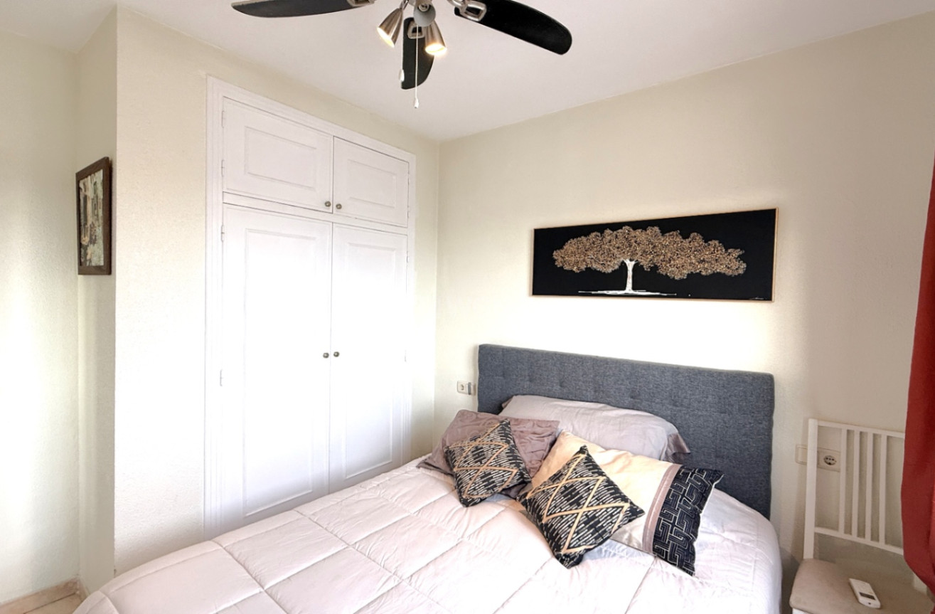 Reventa - Apartamento / piso - Orihuela - Inland