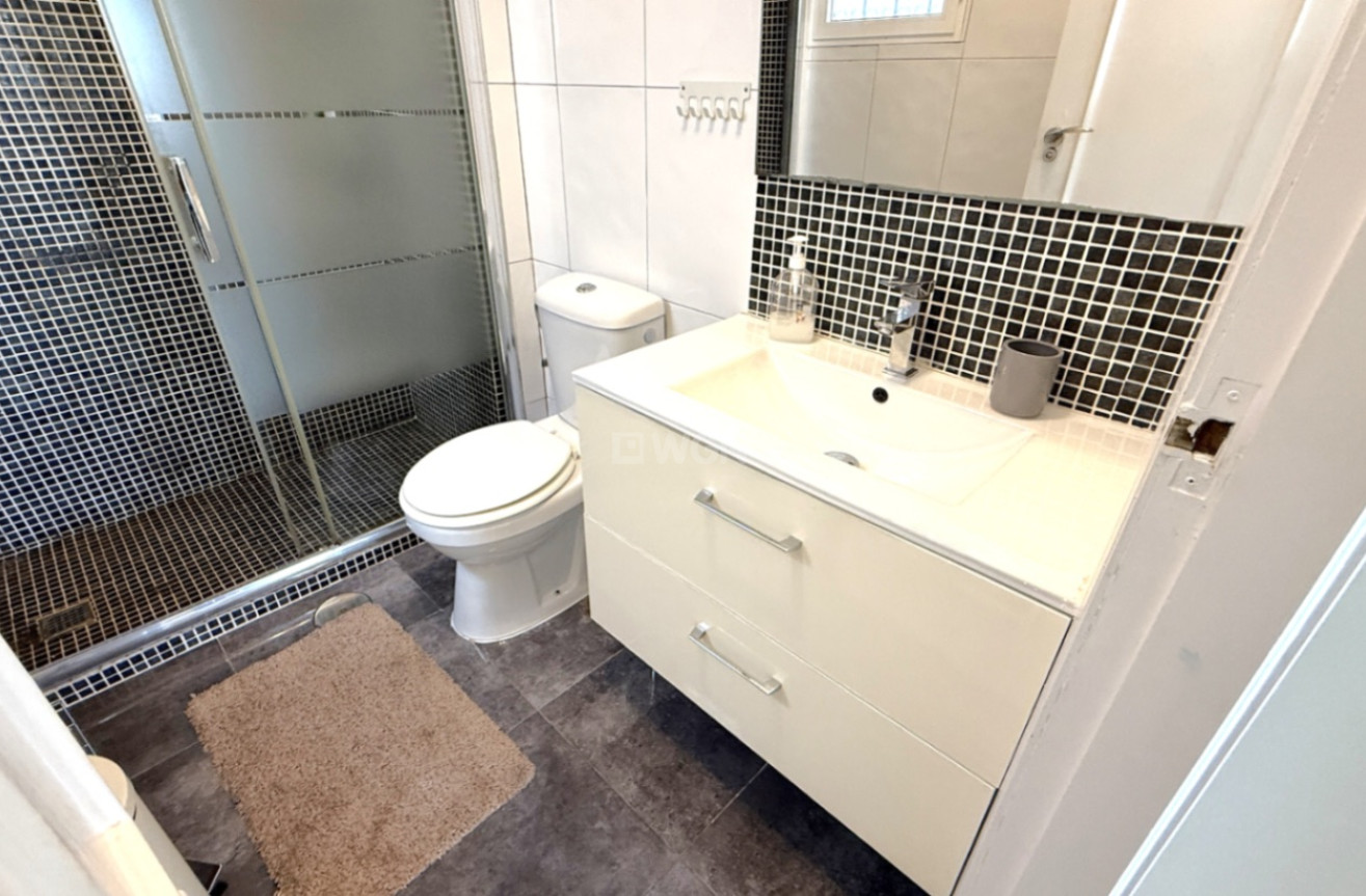 Reventa - Apartamento / piso - Orihuela - Inland