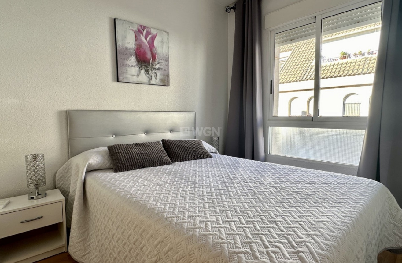 Reventa - Apartamento / piso - Torrevieja - Costa Blanca