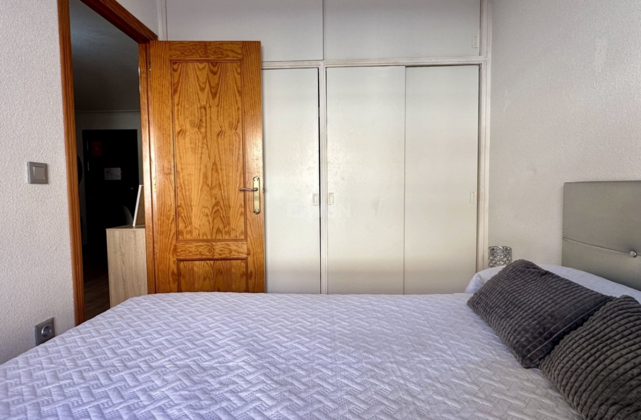 Reventa - Apartamento / piso - Torrevieja - Costa Blanca