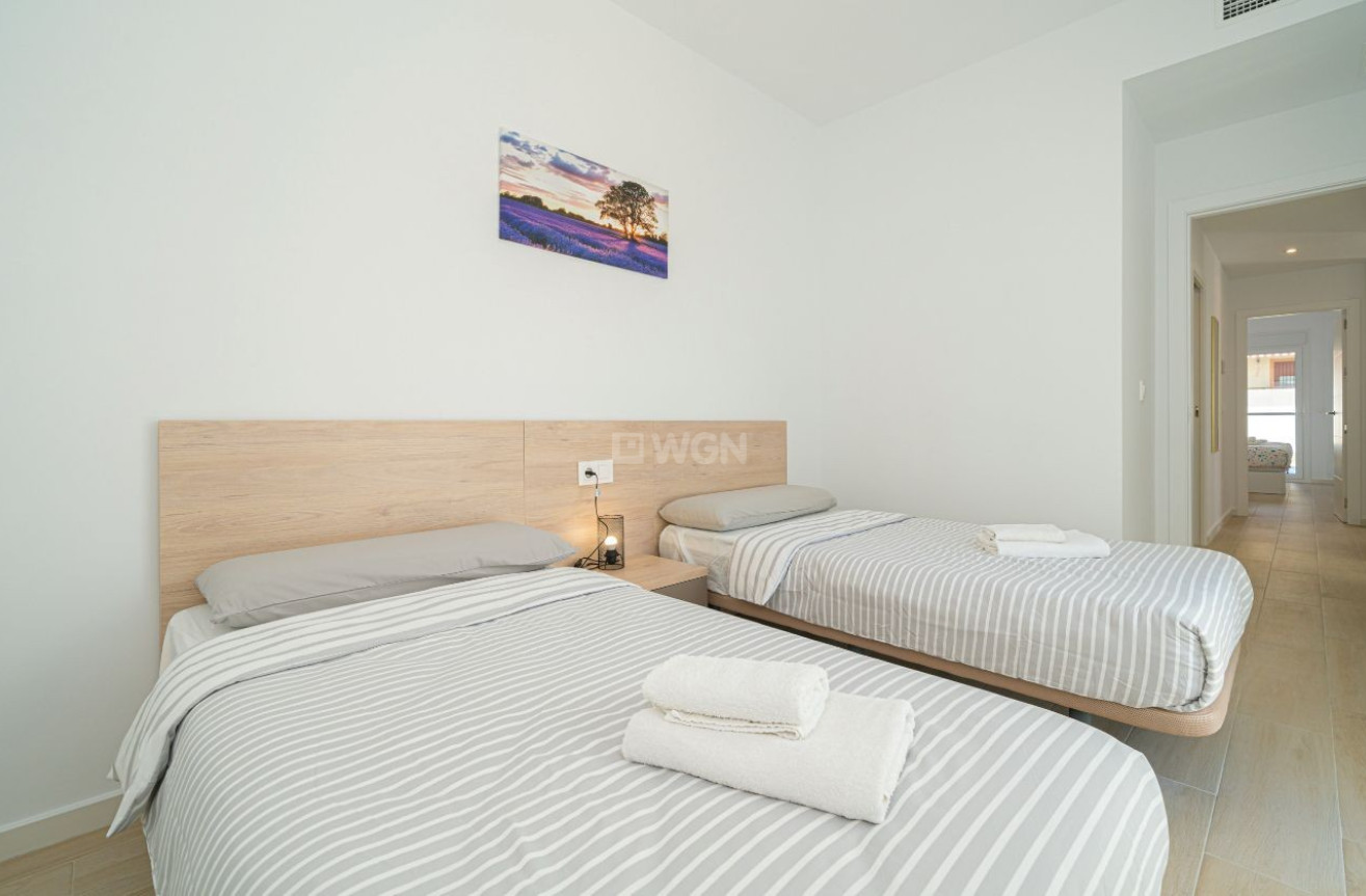 Wiederverkauf - Villa - Avileses - Inland