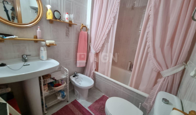 Wiederverkauf - Wohnung - Torrevieja - Playa del Cura