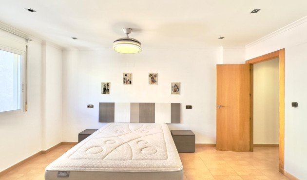 Reventa - Apartamento / piso - Torrevieja - Centro