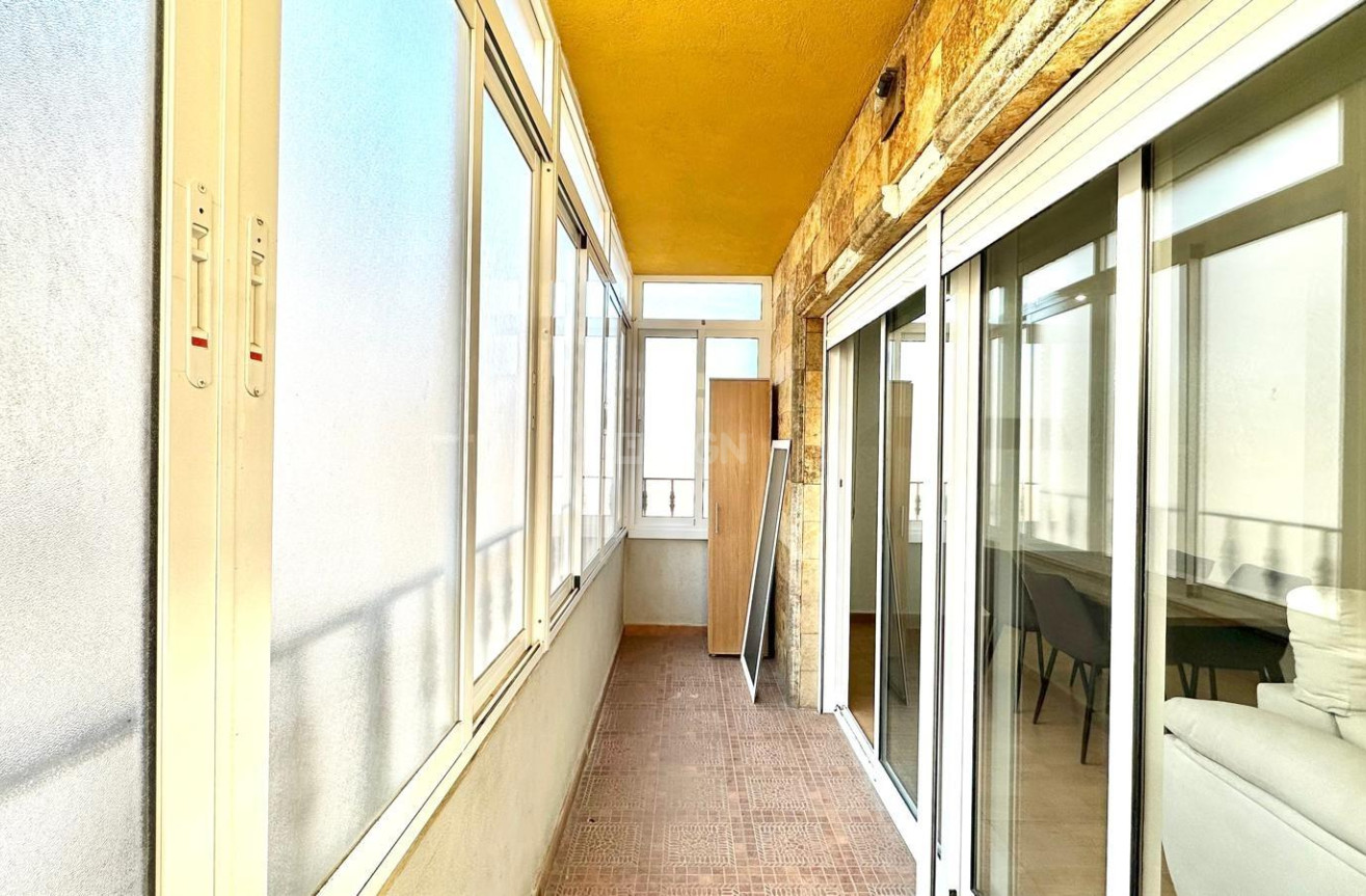 Reventa - Apartamento / piso - Torrevieja - Centro