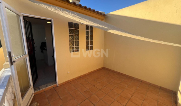 Odsprzedaż - Kamienica - Torrevieja - Calas Blanca