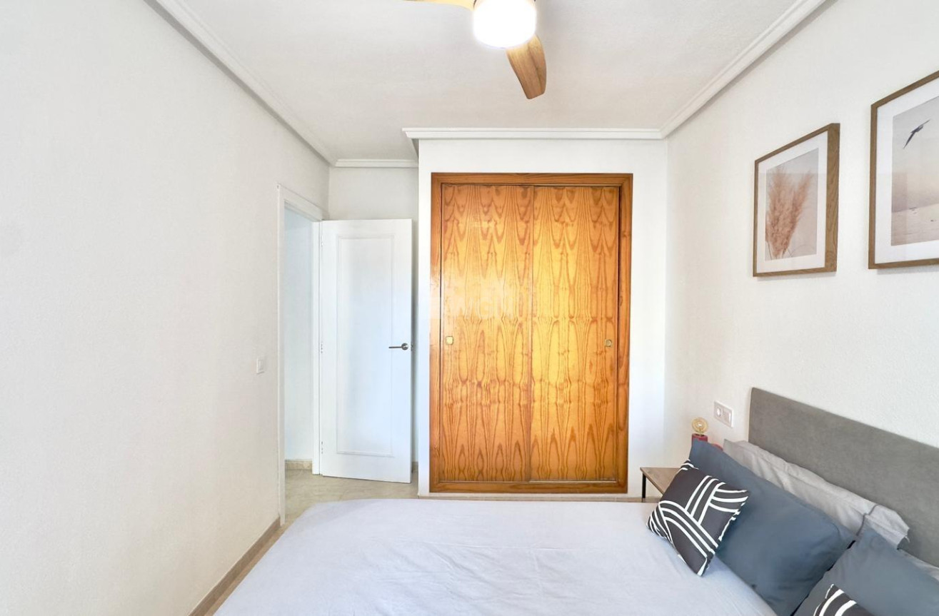 Wiederverkauf - Wohnung - Torrevieja - Centro