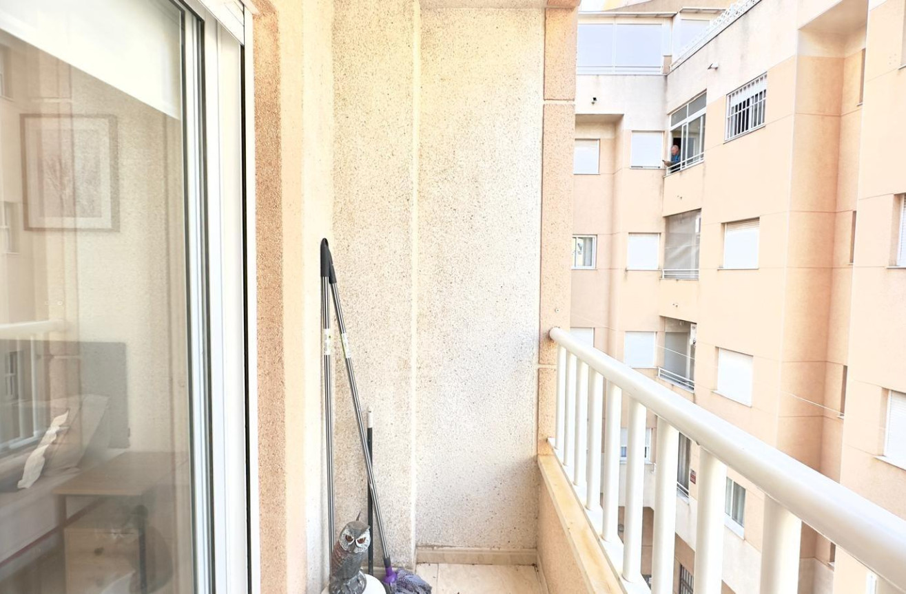 Wiederverkauf - Wohnung - Torrevieja - Centro