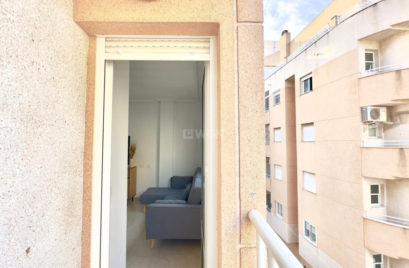 Wiederverkauf - Wohnung - Torrevieja - Centro
