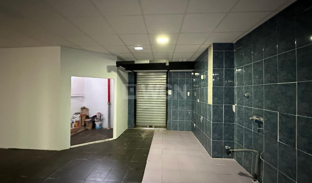 Wiederverkauf - Kommerziell - Torrevieja - Paseo Maritimo