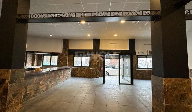 Wiederverkauf - Kommerziell - Torrevieja - Paseo Maritimo