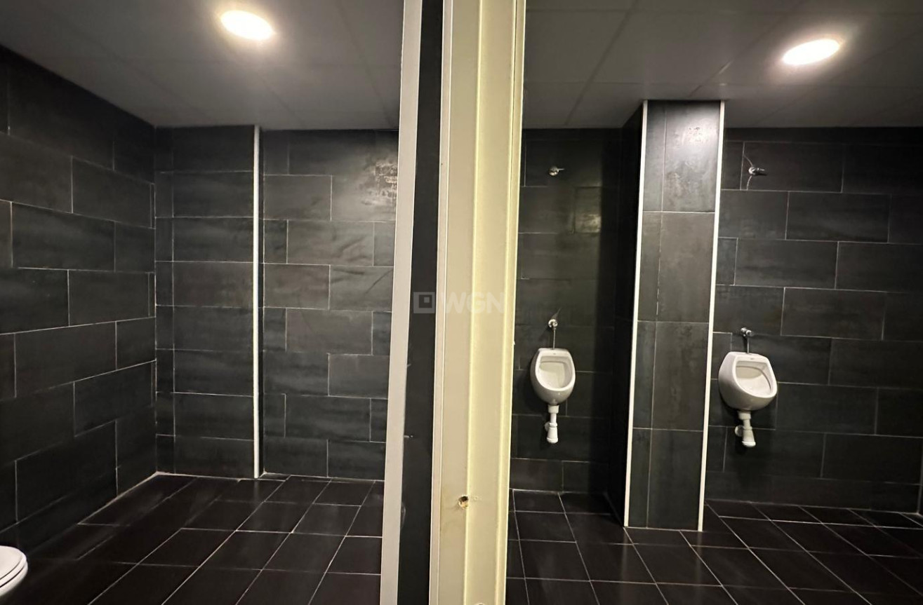 Wiederverkauf - Kommerziell - Torrevieja - Paseo Maritimo