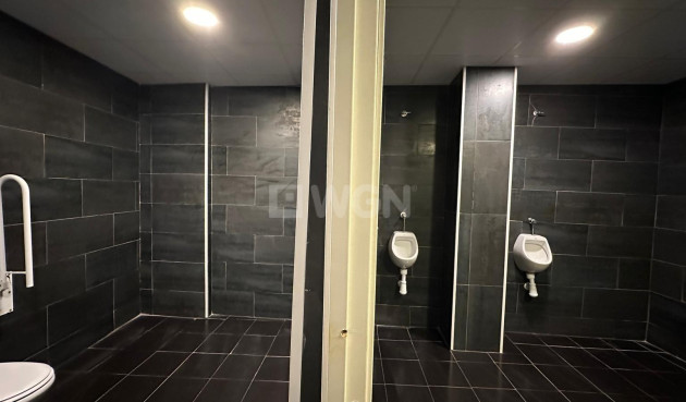 Wiederverkauf - Kommerziell - Torrevieja - Paseo Maritimo