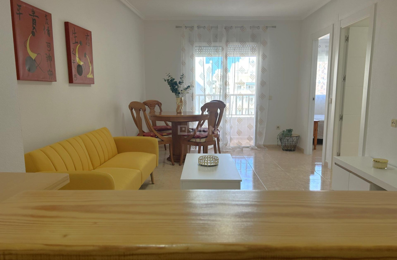 Wiederverkauf - Wohnung - Torrevieja - El Molino