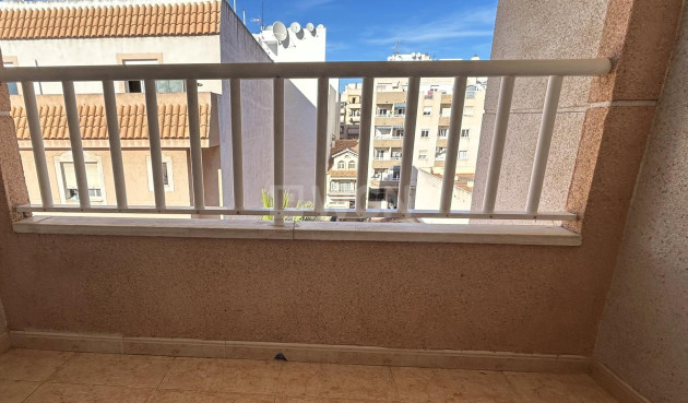Wiederverkauf - Wohnung - Torrevieja - El Molino