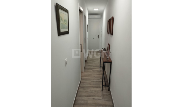 Odsprzedaż - Mieszkanie w bloku - Guardamar del Segura - Pinomar