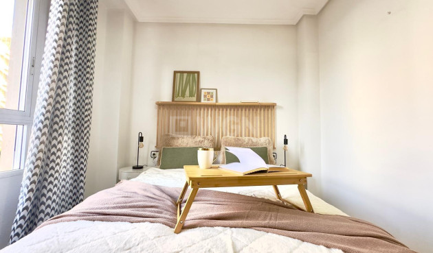 Wiederverkauf - Wohnung - Torrevieja - Playa del Cura