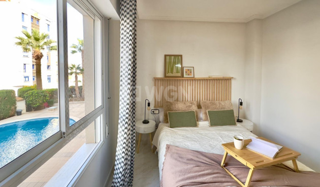 Wiederverkauf - Wohnung - Torrevieja - Playa del Cura