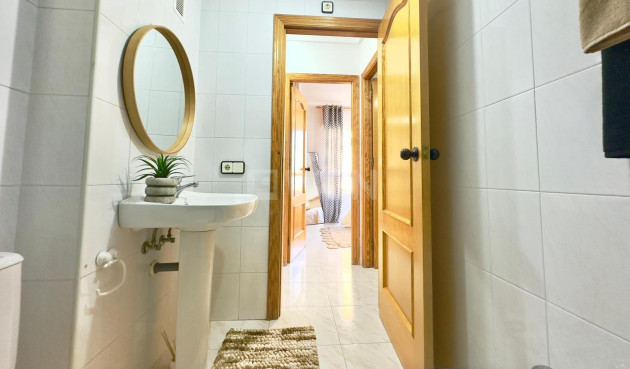 Wiederverkauf - Wohnung - Torrevieja - Playa del Cura