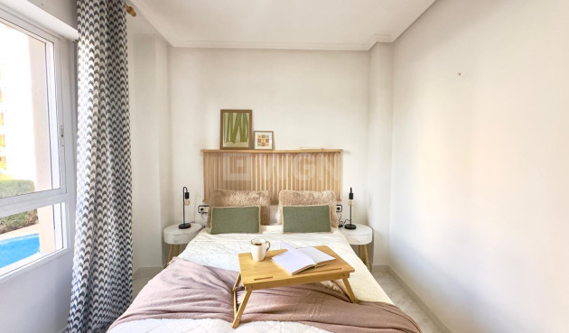 Wiederverkauf - Wohnung - Torrevieja - Playa del Cura