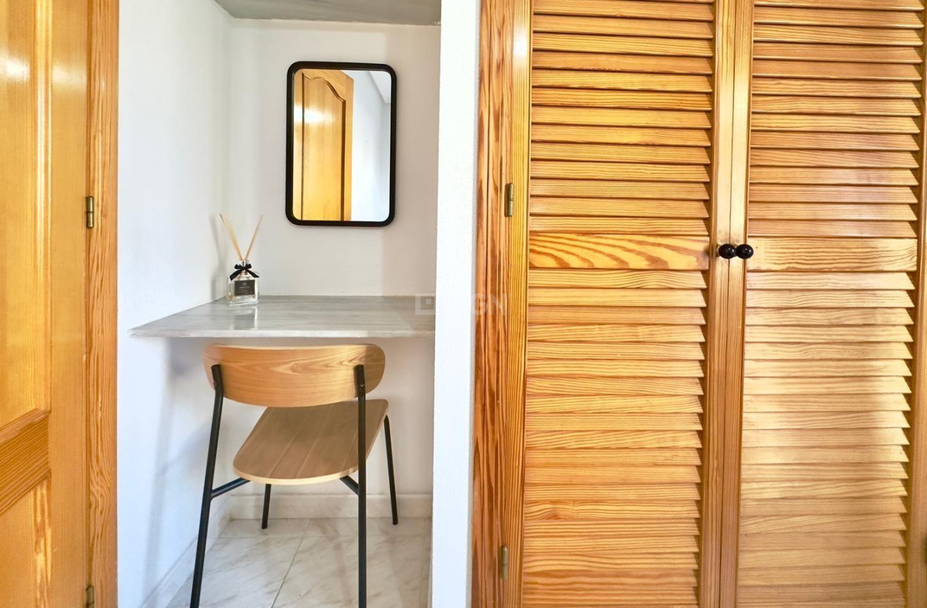 Wiederverkauf - Wohnung - Torrevieja - Playa del Cura