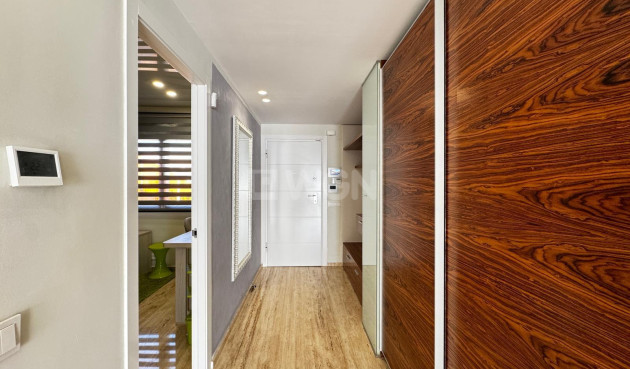 Wiederverkauf - Penthouse - Torrevieja - Estacion De Autobuses