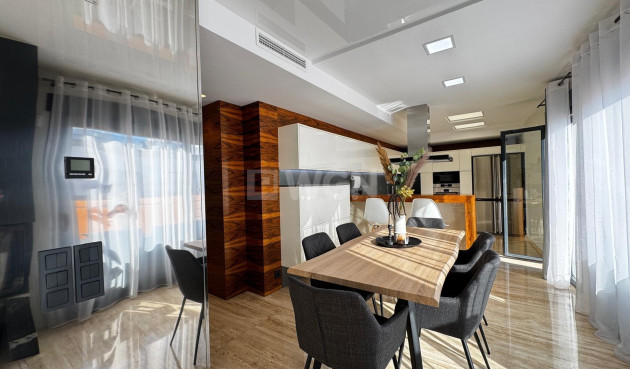 Wiederverkauf - Penthouse - Torrevieja - Estacion De Autobuses