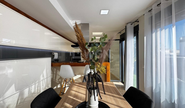 Wiederverkauf - Penthouse - Torrevieja - Estacion De Autobuses