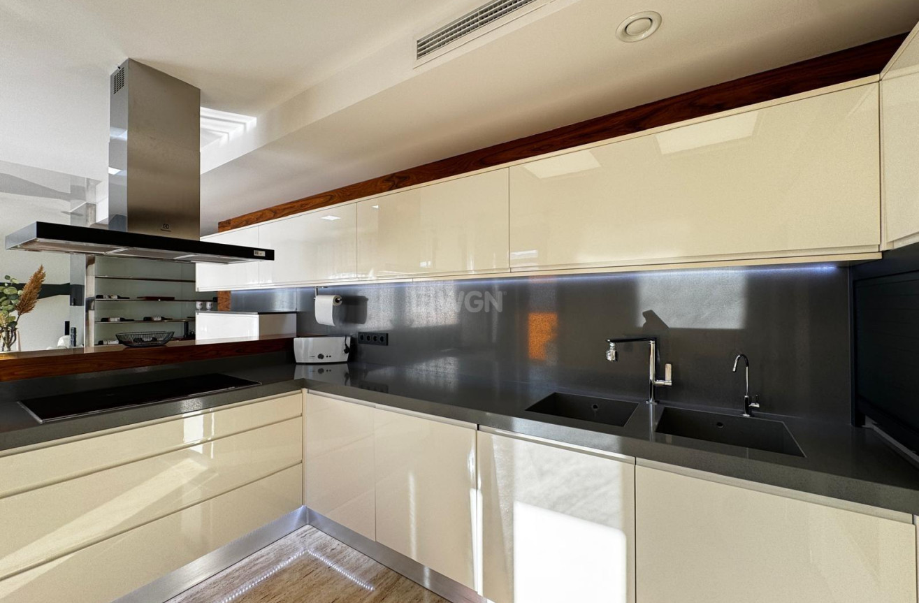 Wiederverkauf - Penthouse - Torrevieja - Estacion De Autobuses