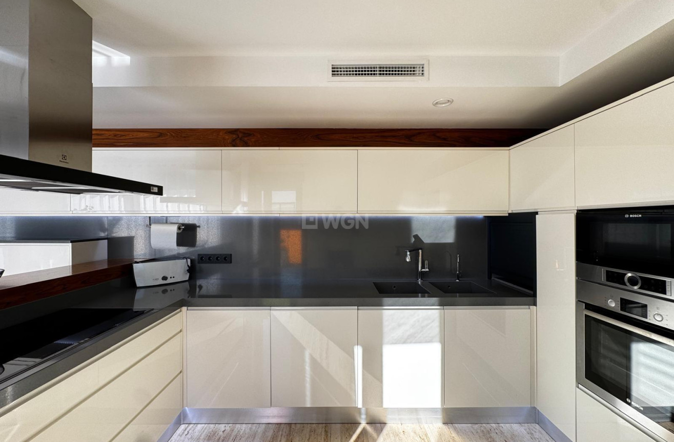 Wiederverkauf - Penthouse - Torrevieja - Estacion De Autobuses