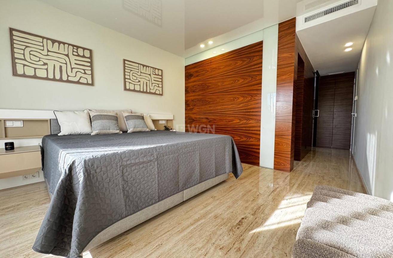 Wiederverkauf - Penthouse - Torrevieja - Estacion De Autobuses