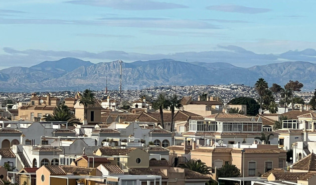 Reventa - Apartamento / piso - Torrevieja - aguas nuevas