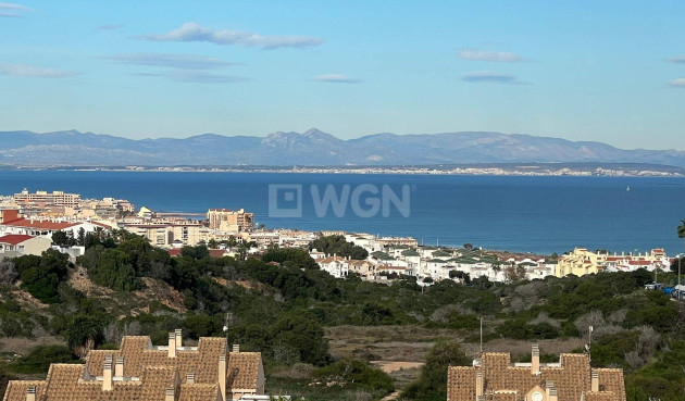 Reventa - Apartamento / piso - Torrevieja - aguas nuevas