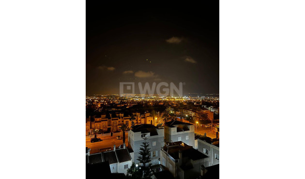 Reventa - Apartamento / piso - Torrevieja - aguas nuevas