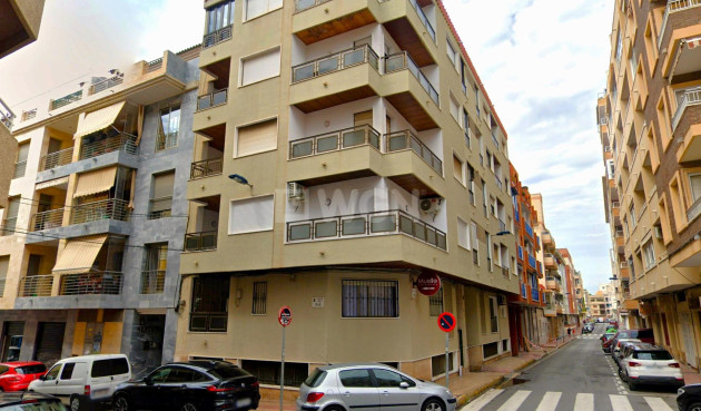 Wiederverkauf - Wohnung - Torrevieja - Paseo Maritimo