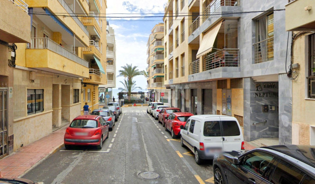 Wiederverkauf - Wohnung - Torrevieja - Paseo Maritimo
