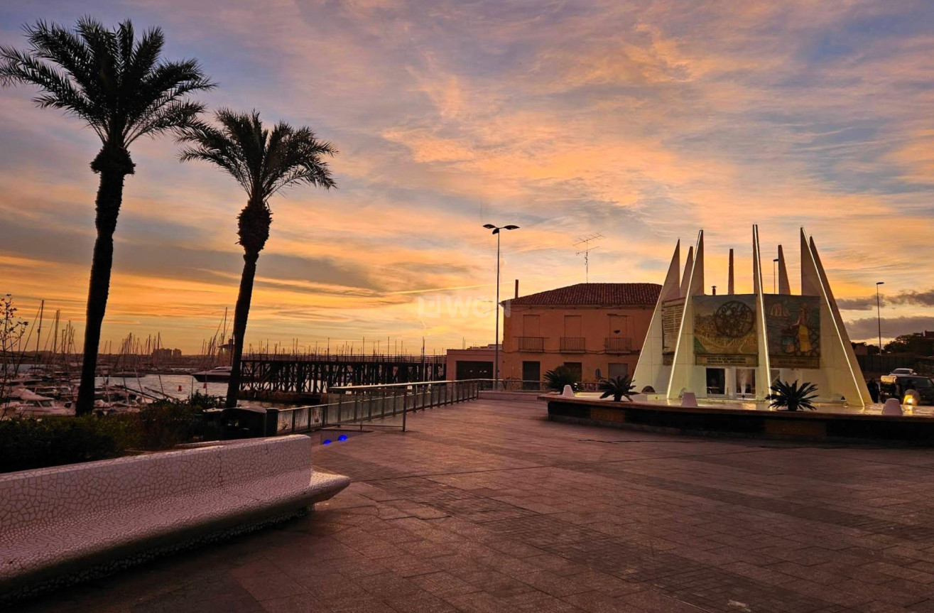 Wiederverkauf - Wohnung - Torrevieja - Paseo Maritimo