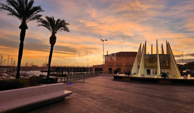 Wiederverkauf - Wohnung - Torrevieja - Paseo Maritimo