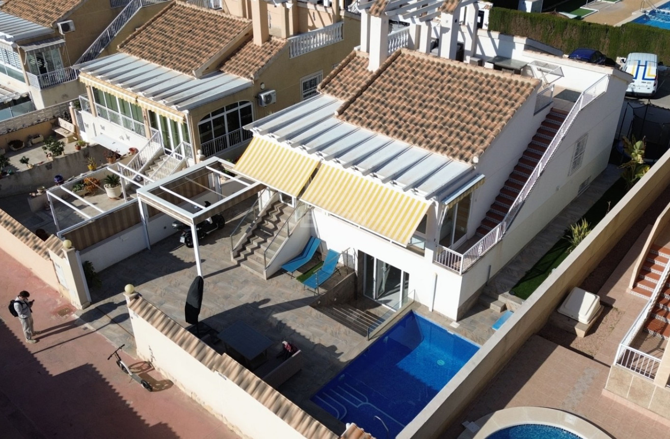 Wiederverkauf - Villa - Orihuela Costa - Costa Blanca