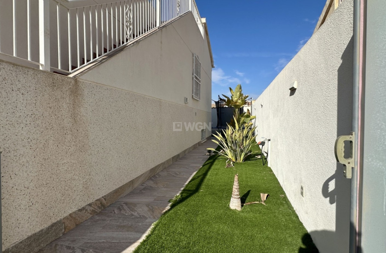 Wiederverkauf - Villa - Orihuela Costa - Costa Blanca