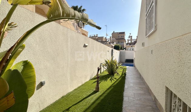 Wiederverkauf - Villa - Orihuela Costa - Costa Blanca