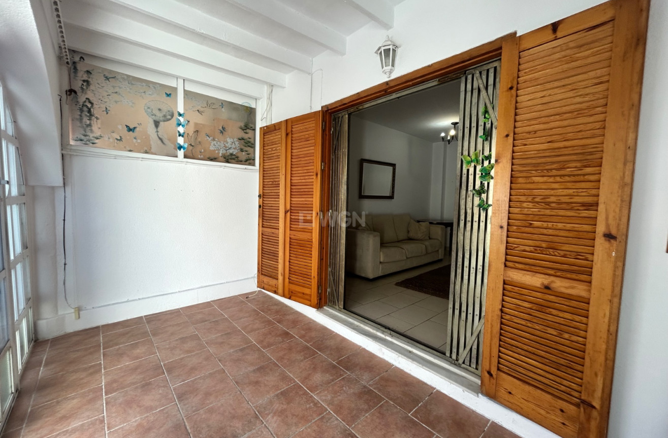 Wiederverkauf - Stadthaus - El Chaparral - Inland