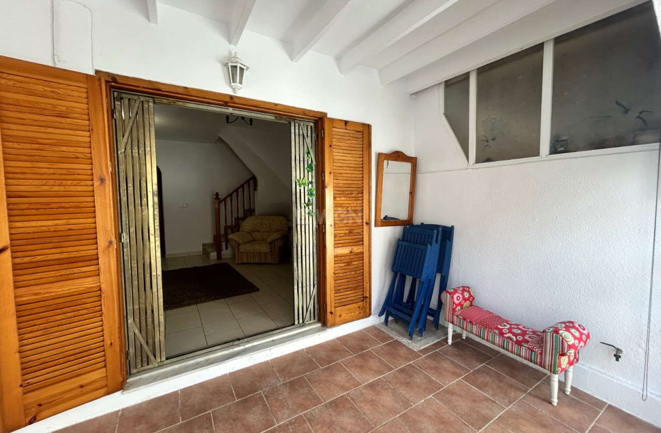 Wiederverkauf - Stadthaus - El Chaparral - Inland