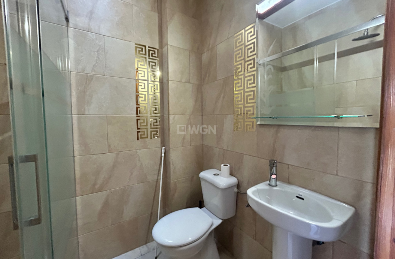 Wiederverkauf - Stadthaus - El Chaparral - Inland