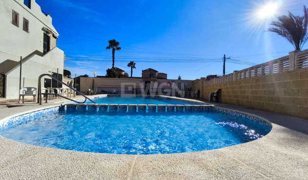 Wiederverkauf - Stadthaus - El Chaparral - Inland