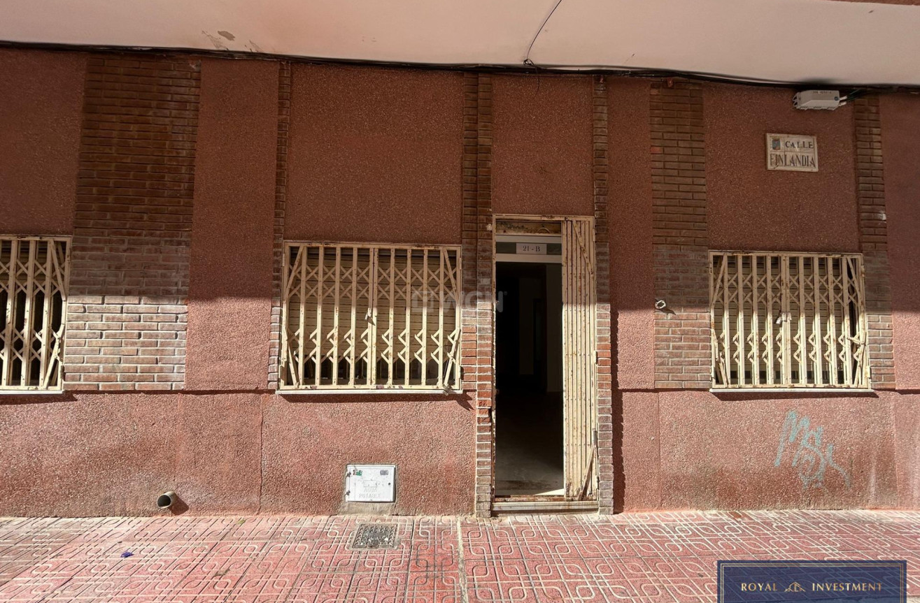 Wiederverkauf - Wohnung - Torrevieja - Centro